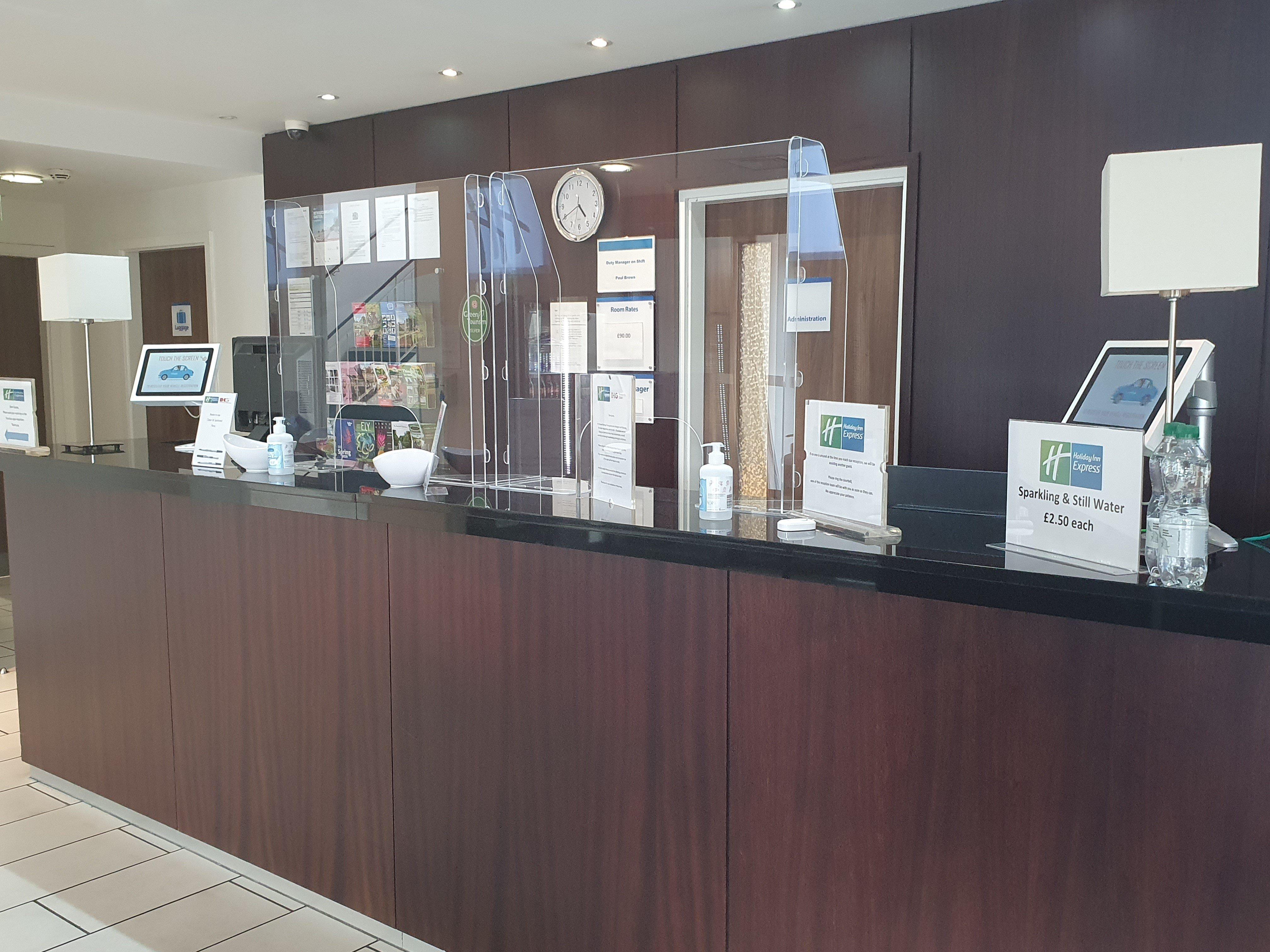 Express Cambridge M11 Jct 10 By Ihg 3* Даксфорд