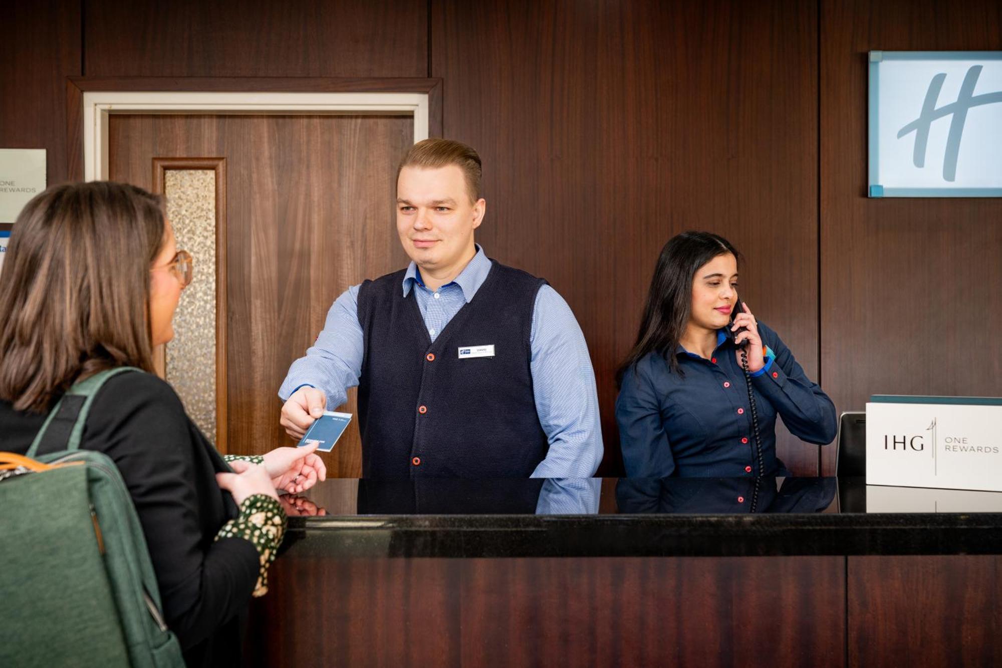 Express Cambridge M11 Jct 10 By Ihg